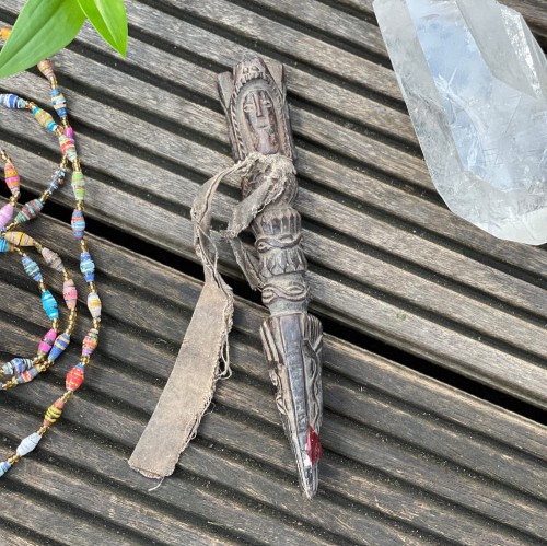 phurba drewno 1-1.jpg