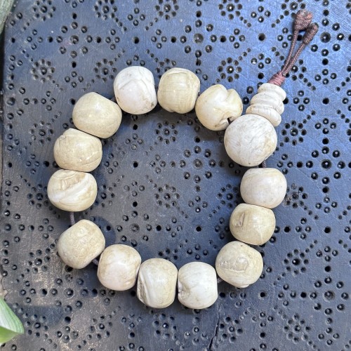 mala na rękę muszla 3-1.jpg