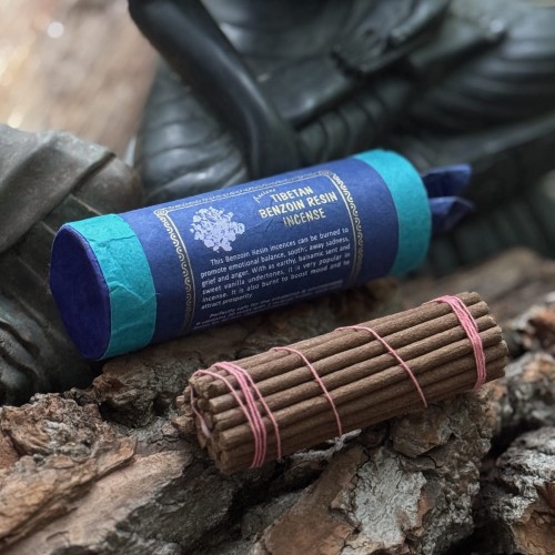 kadzidła tibetan benzoin resin 1-1.jpg