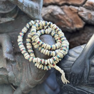 Mala / 108 korali / kość inkrustowana / Budda / Nepal / Buddyzm