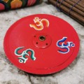 podstawka-pod-kadzidła-symbol-om-czerwona-nepal-2.jpg