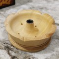 drewniana-podstawka-na-kadzidełka-6-5-cm-drewno-jasna-nepal-3.jpg
