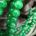 mala 108 6mm zielony jadeit 1-3.jpg