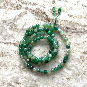 Mala buddyjska / zielony agat / 108 korali / 8 mm / Nepal